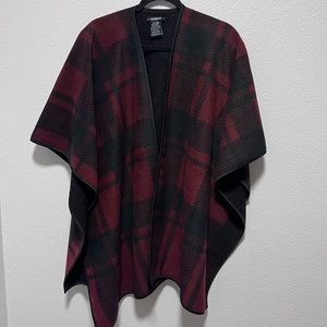 Ike Behar Red and Black Plaid Fleece Winter Cape One Size
